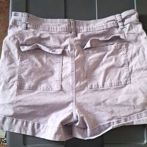 Grey shorts
